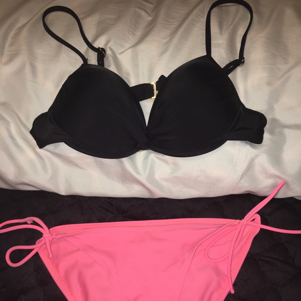 Bathing suit